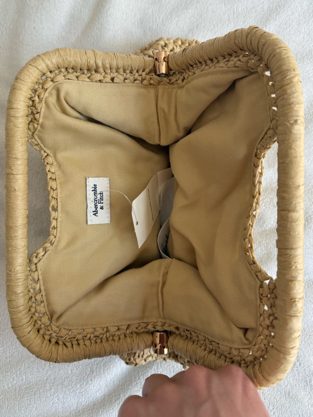 NWT Abercrombie Straw Clutch - Picture 2 of 3